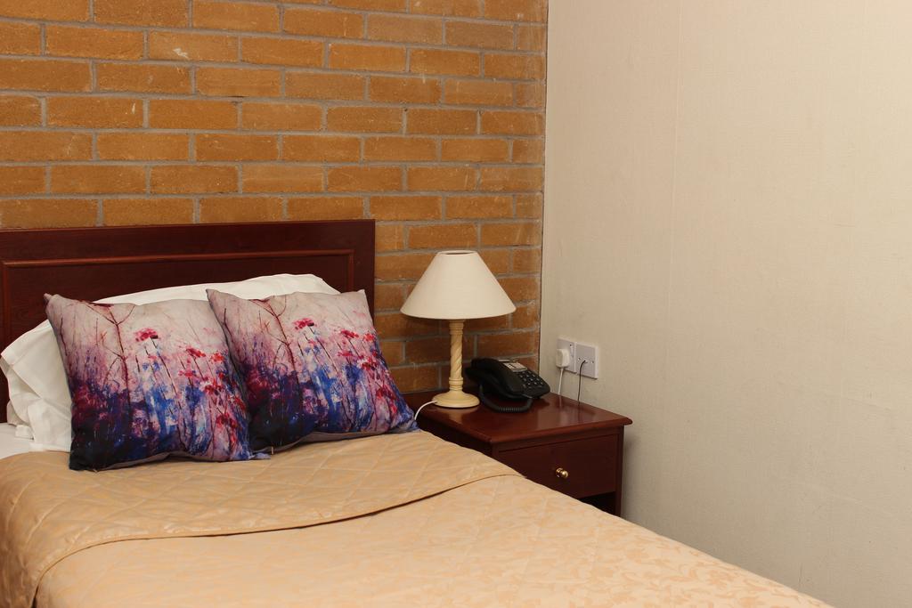 Budget Single Room