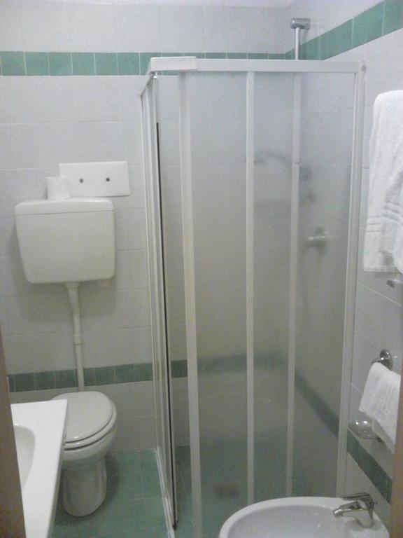 Quarto Standard com Cama de Casal ou 2 de Solteiro