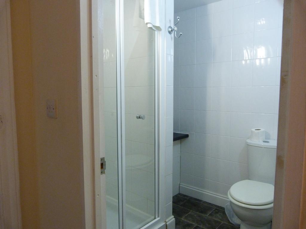 Habitación Familiar (2 adultos + 1 niño)