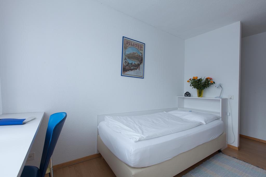 Single Room,396346032:JPEG