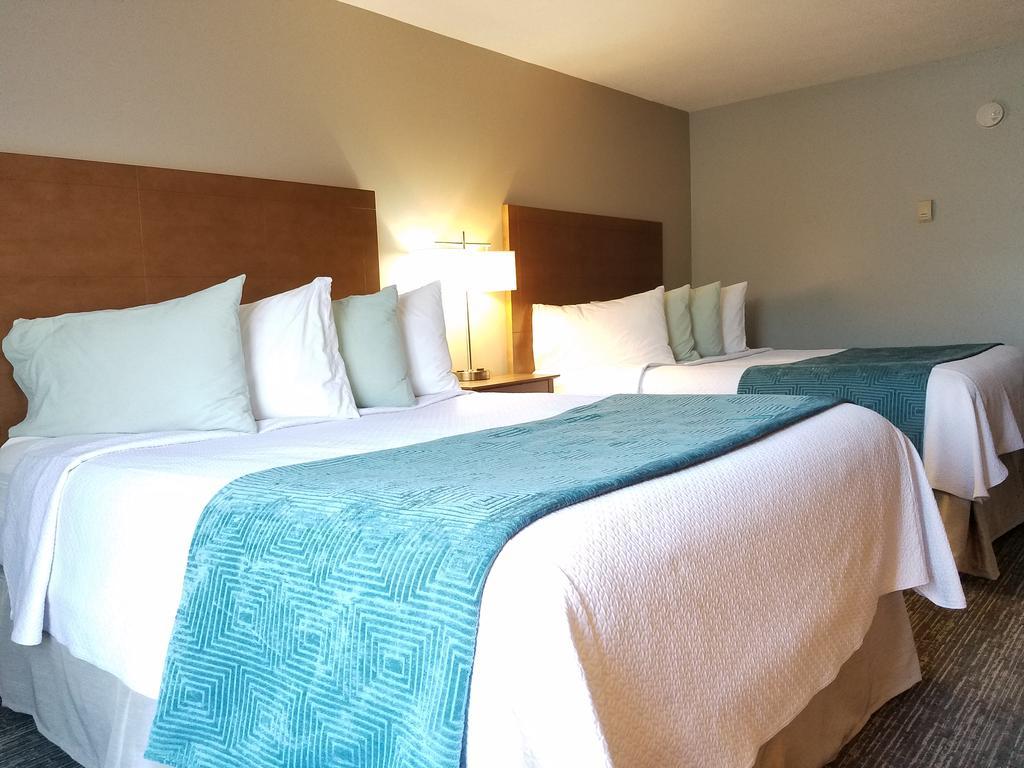 Quarto Queen com 2 Camas Queen-Size - Não Fumantes