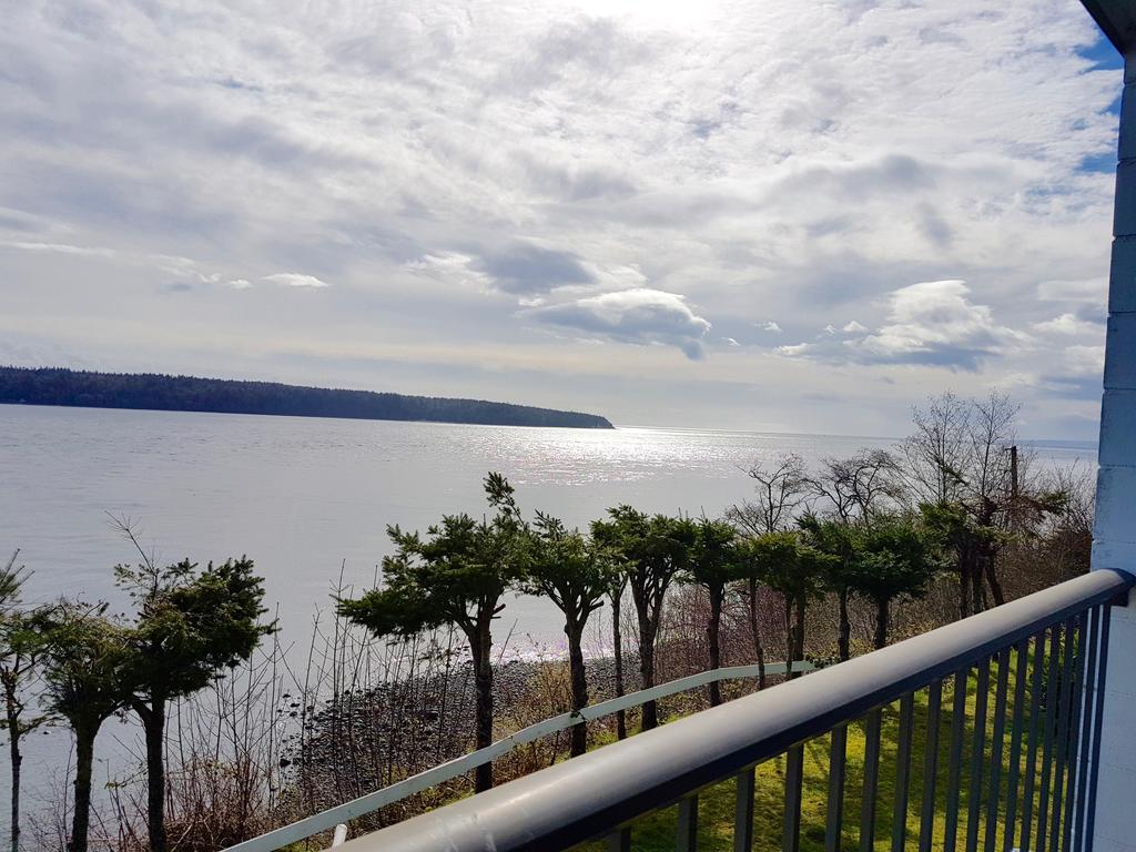 Oceanfront Full Kitchen Suite Private Balcony 2 Queen