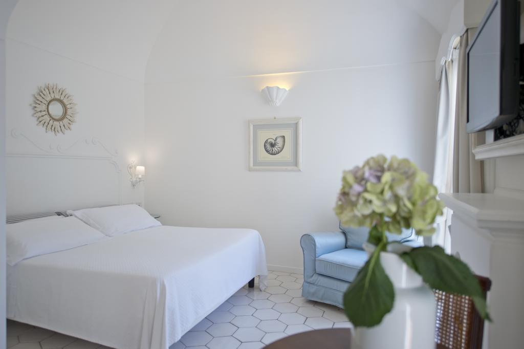Standard Double Room,398612610:JPEG