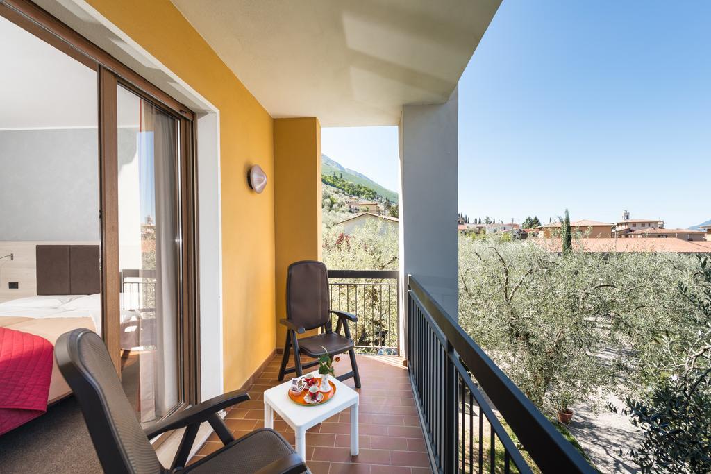 Double or Twin Room Balcony