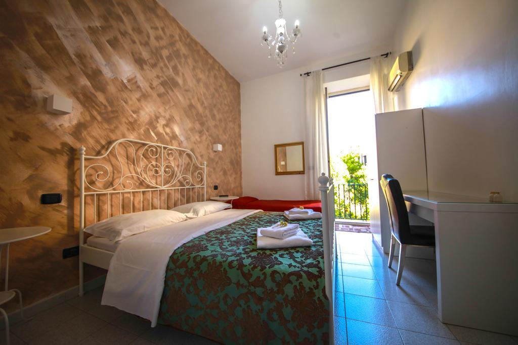 Triple Room Balcony