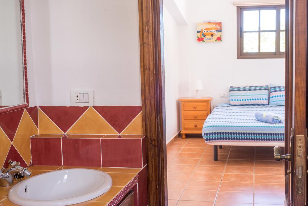 Double Room Bathroom