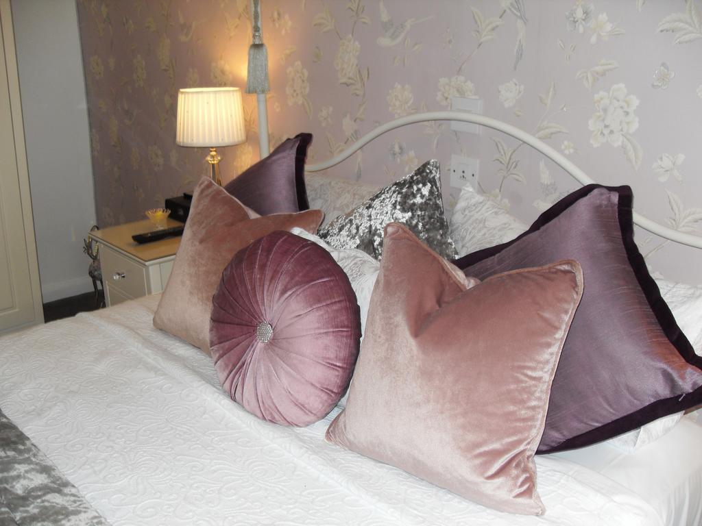 Superior King-Size Room