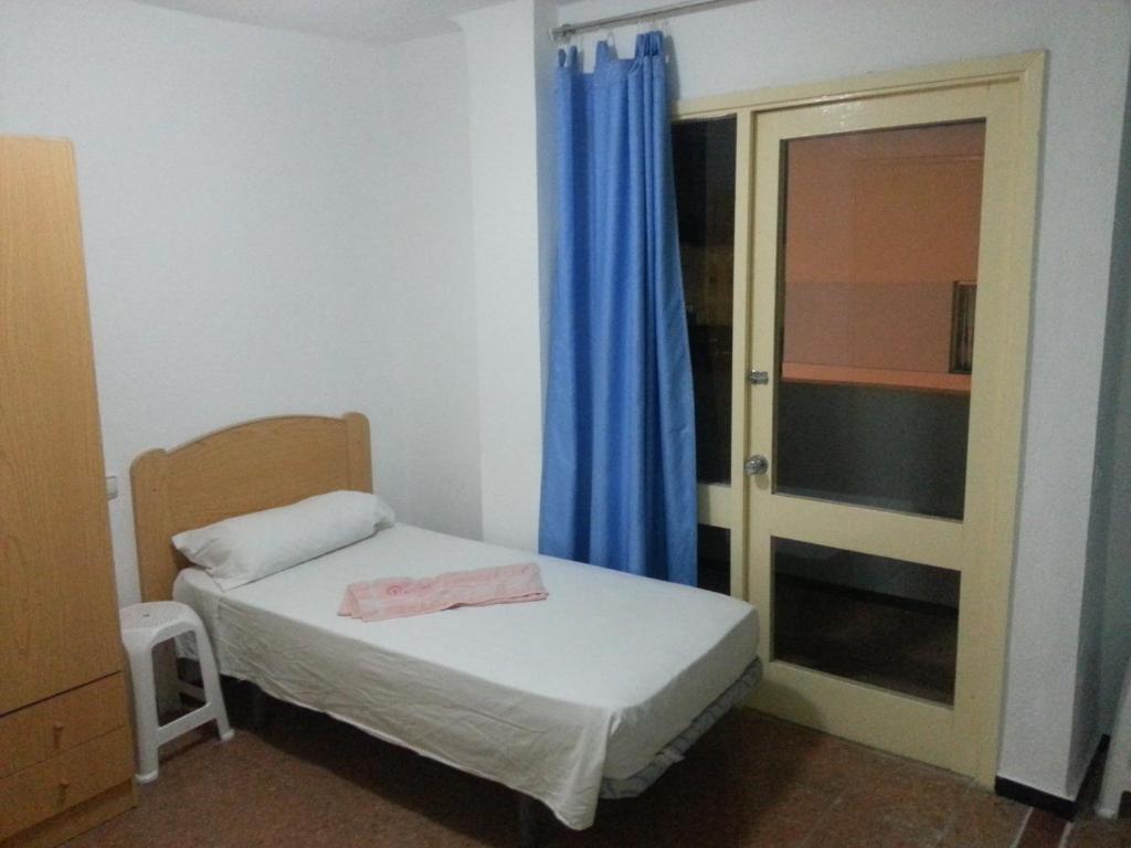 Triple Room Private Bathroom