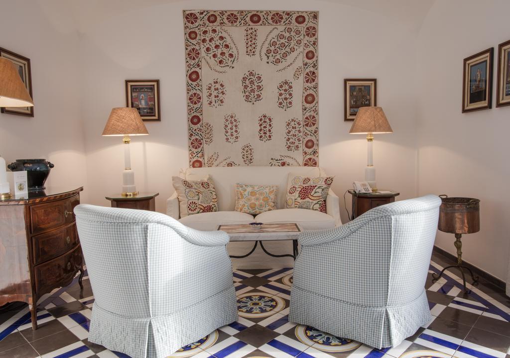 Standard Double or Twin Room with Sea View,401583222:JPEG