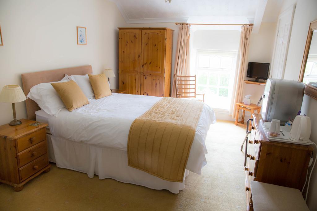 Double Room Garden View