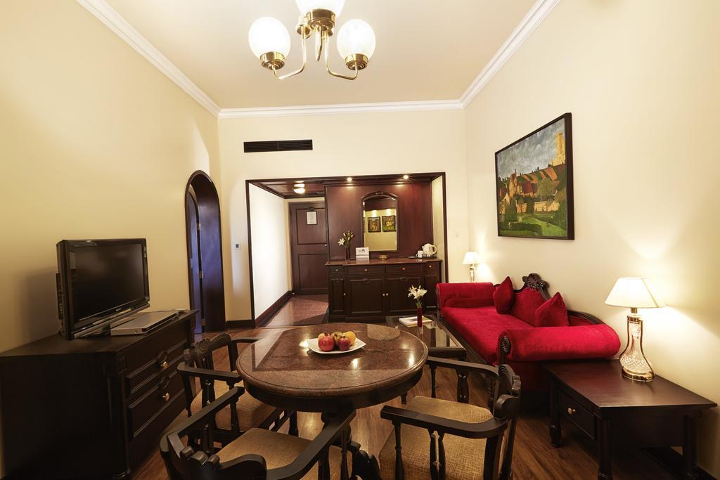 Excecutive Suite