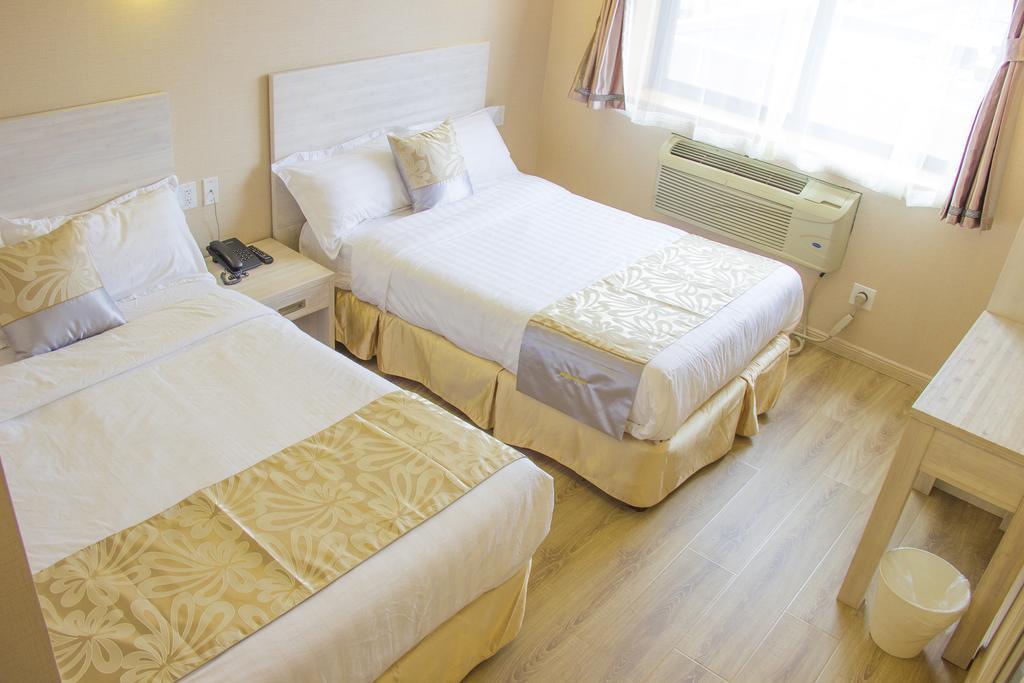 Double Room Two Double Beds