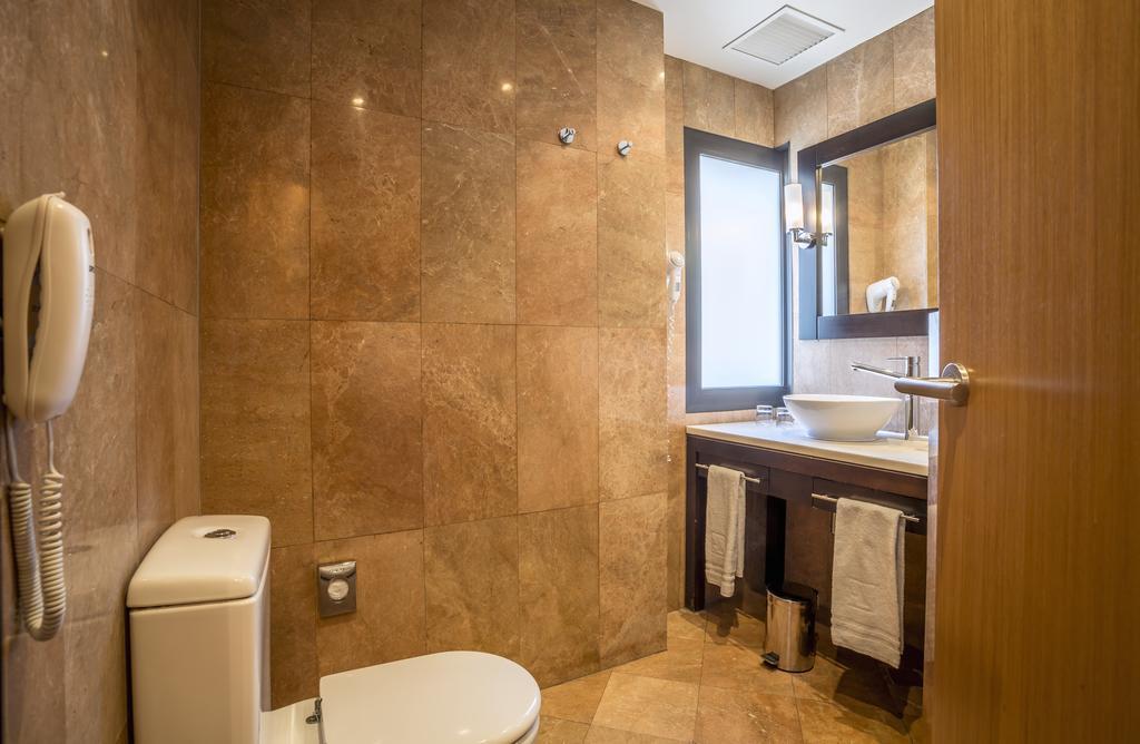 Chambre Double ou Lits Jumeaux
