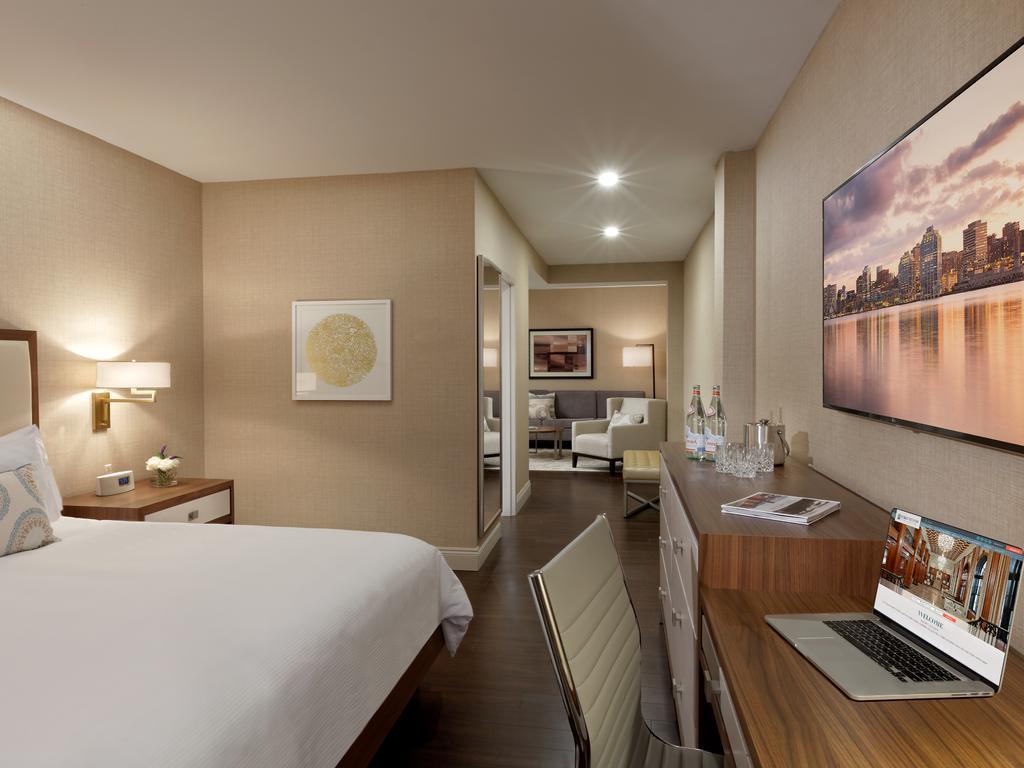One-Bedroom Suite