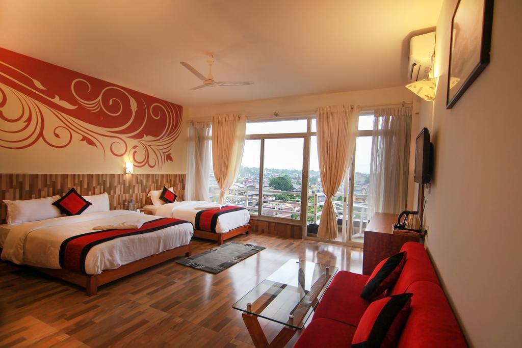 Super Deluxe Lake View Room
