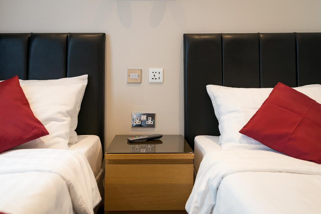 En-suite Twin Room