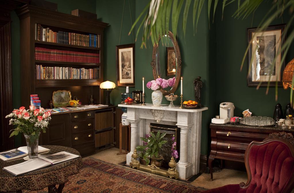 Superior Family Room