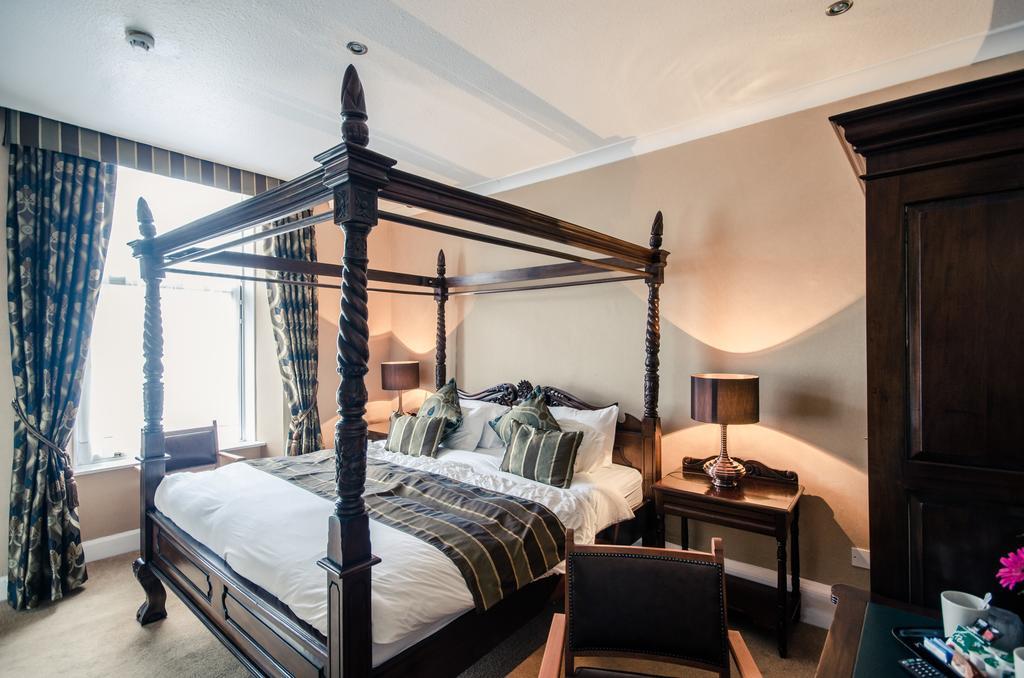 Four Poster Room,1709530539:JPEG