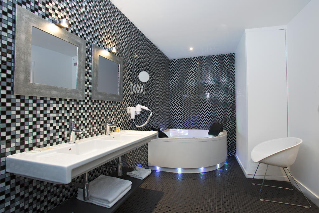 Suite Deluxe con bañera de hidromasaje