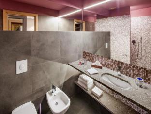 Triple Room,1274443300:JPEG