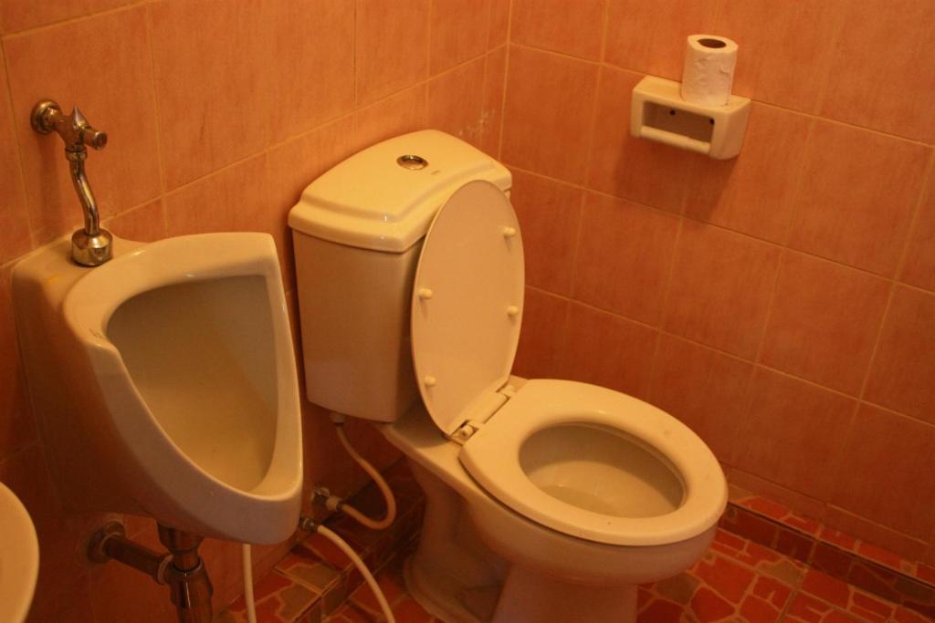 Standard Double Room,43788793:JPEG