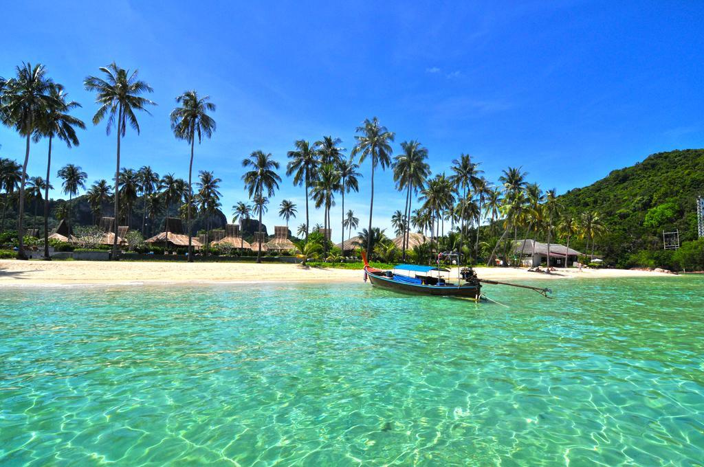 Deluxe Bungalow Garden View