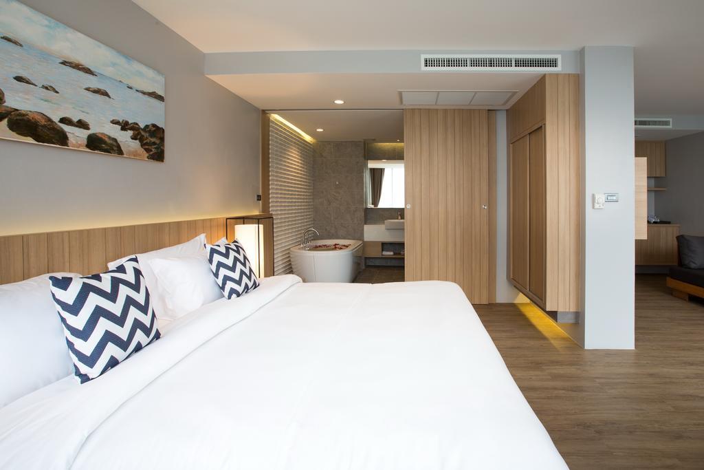 One-Bedroom Suite