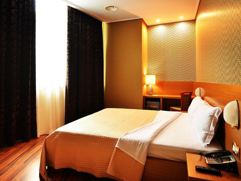 Quarto Duplo Standard