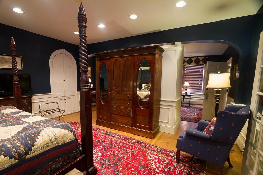 Mary Juliet Suite first floor
