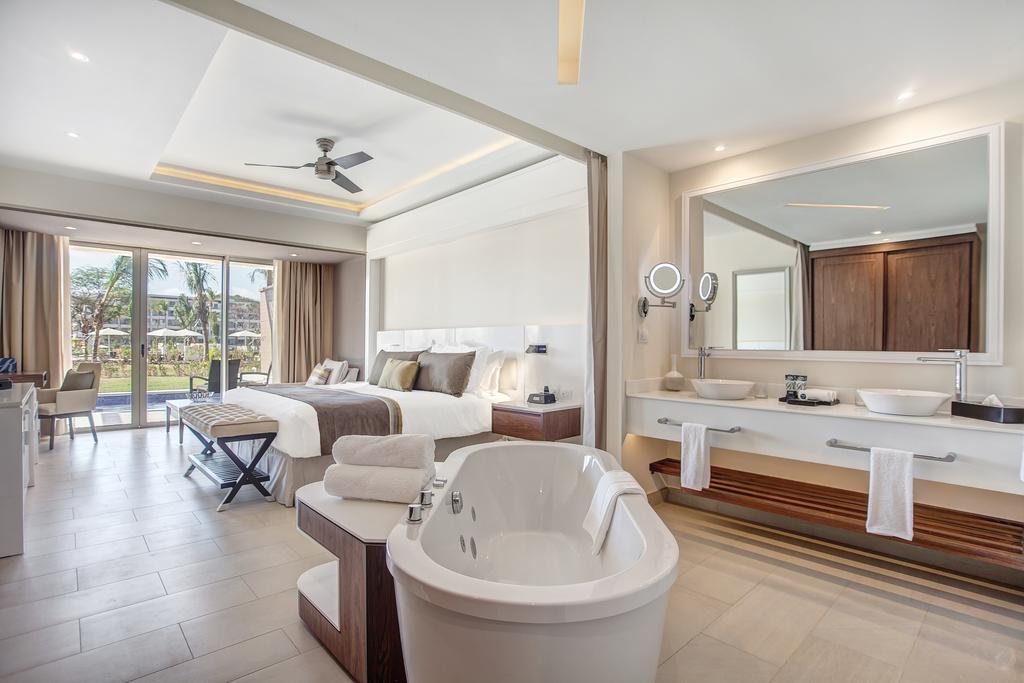 Suite Junior de lujo Swim Out