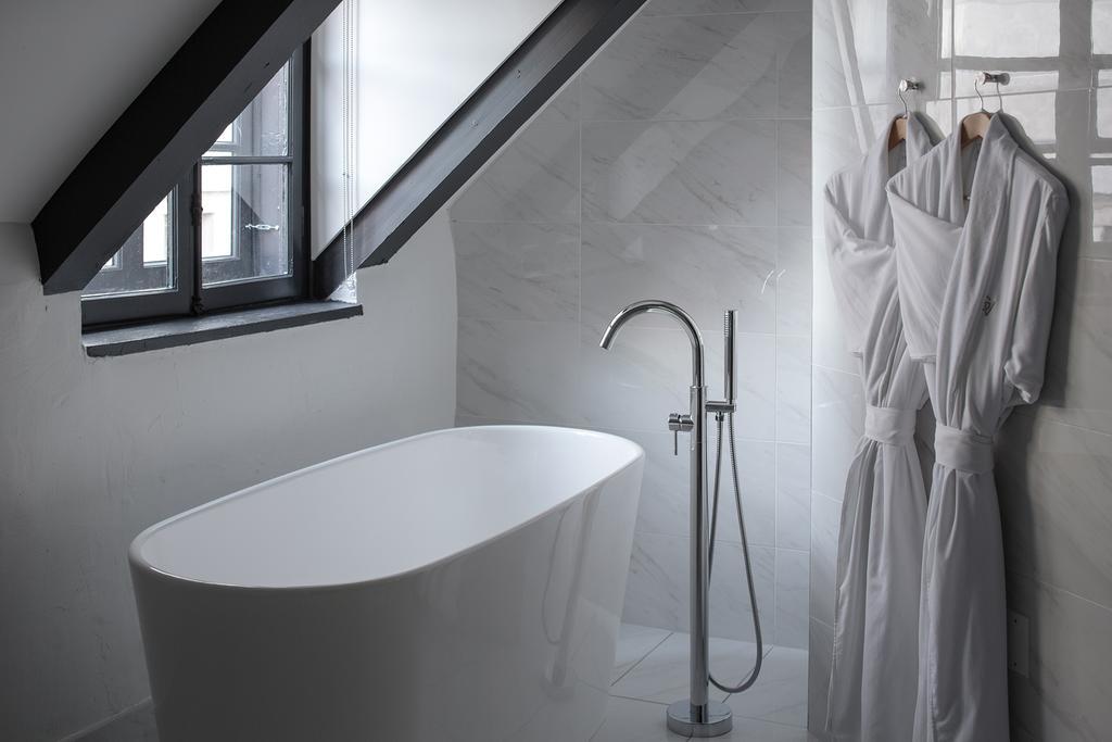 Maison William Gray King Suite