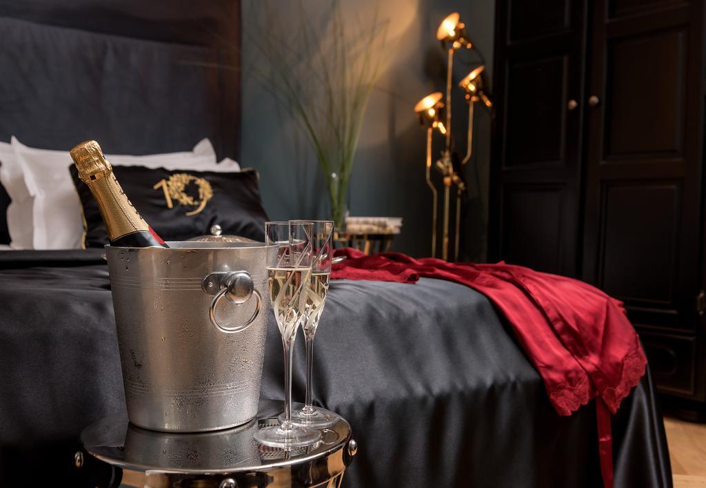 Penthouse Suite Spa Bath
