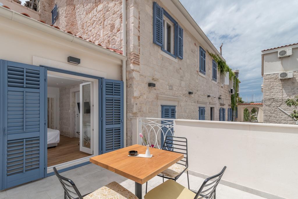 Deluxe Double Room Balcony