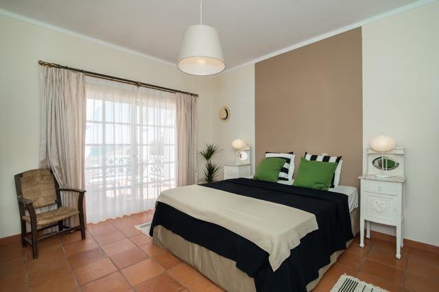 One-Bedroom Apartment,437146230:JPEG