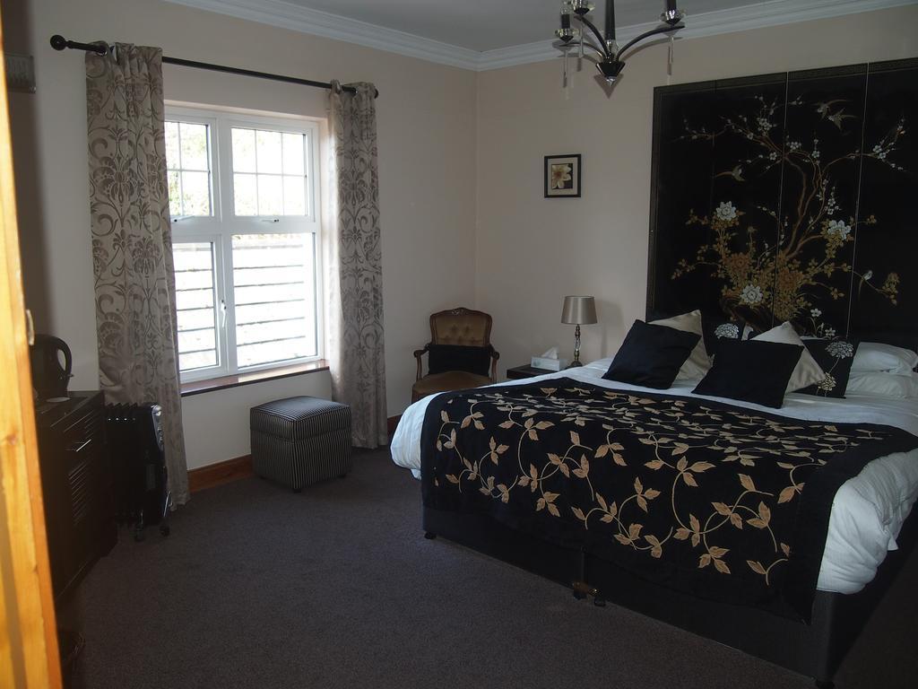 Superior Zimmer mit Kingsize-Bett