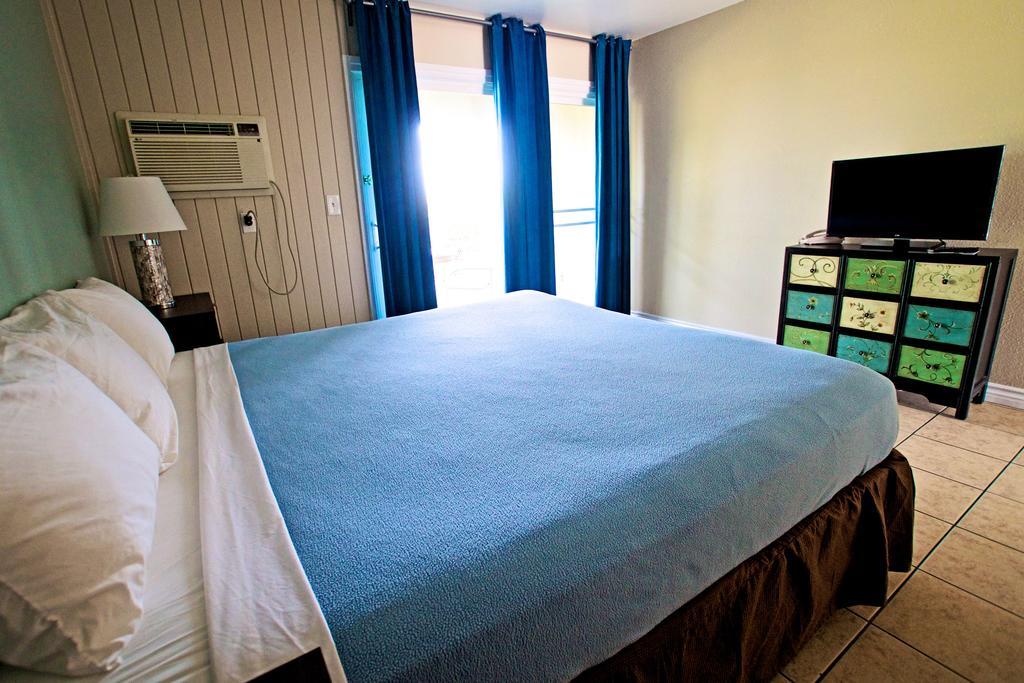 Chambre Lit King-Size - Animaux Domestiques Admis