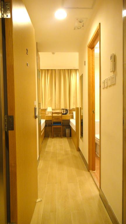 Twin Room Private Bathroom