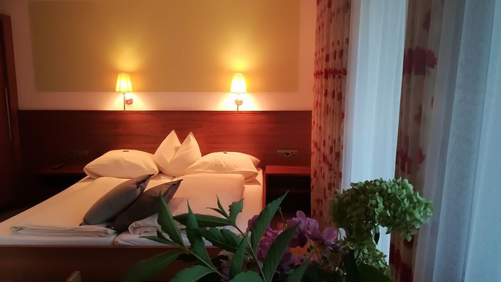 Apartment mit 2 Schlafzimmern und Balkon