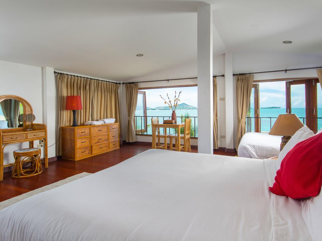 Ocean front deluxe 2 bedroom villa