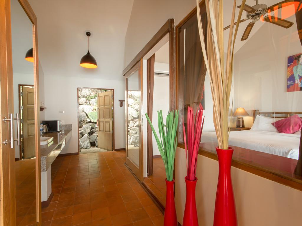 ocean front deluxe 1 bedroom villa