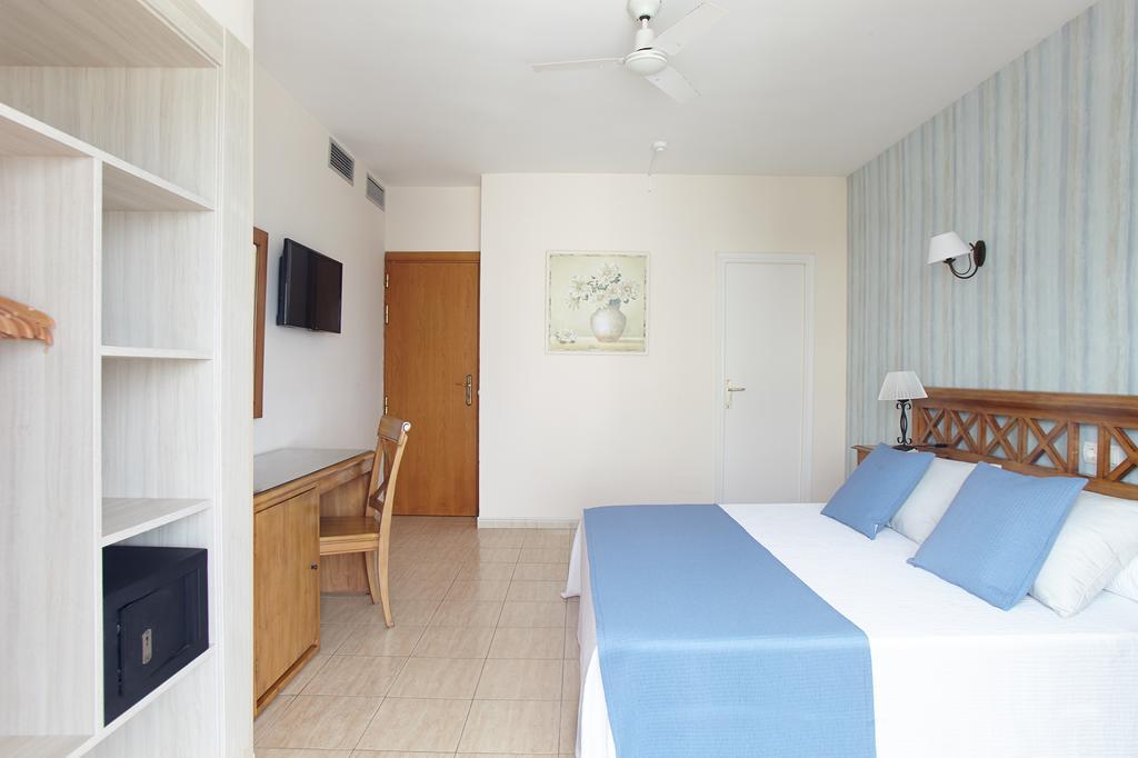 Double or Twin Room Top Floor