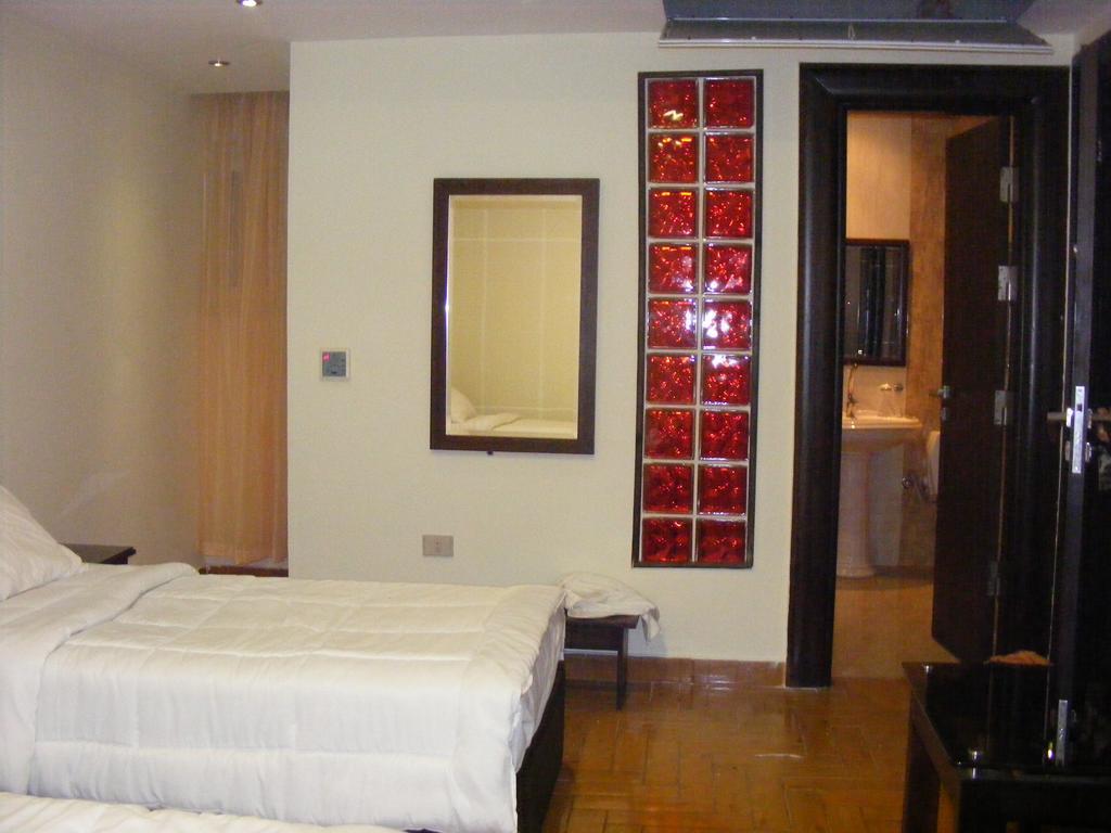 Triple Room Pyramids View