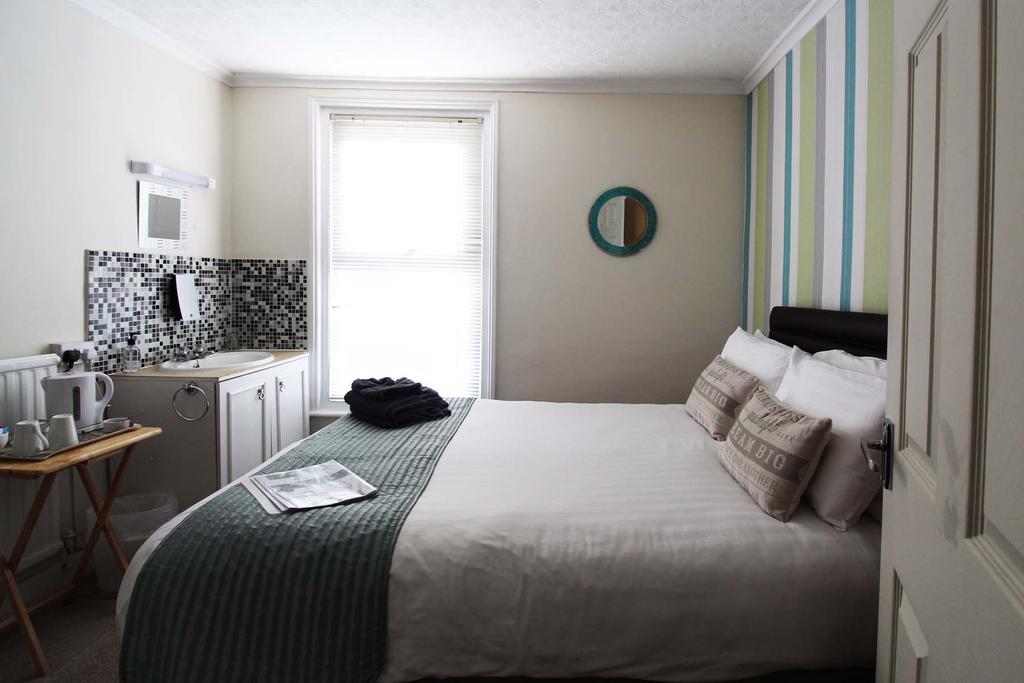 Double Room,464497623:JPEG