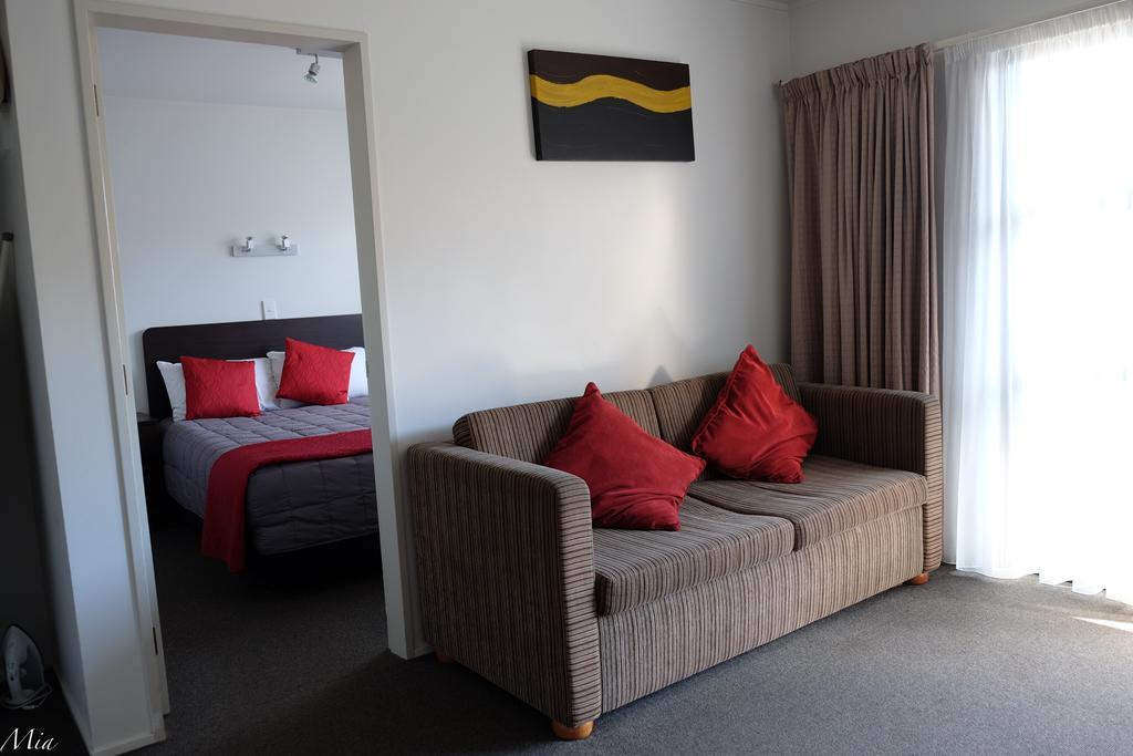 Superior One-Bedroom Suite