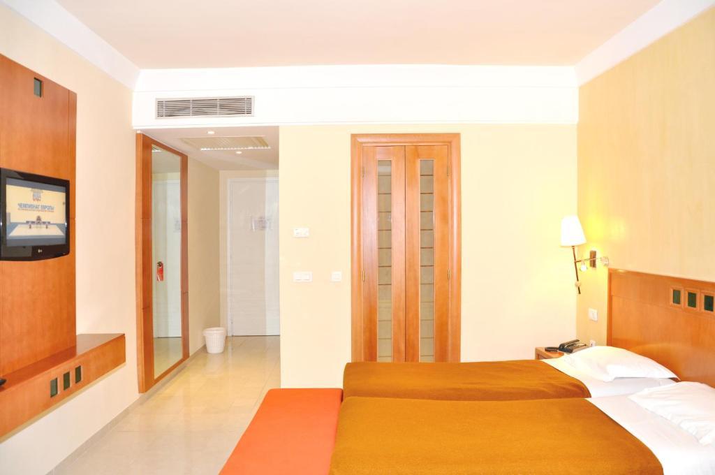 Standard Single Room
