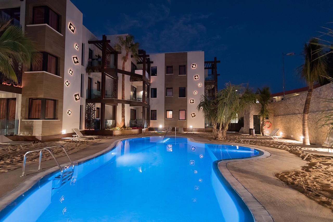 Deluxe Apartment Balcony