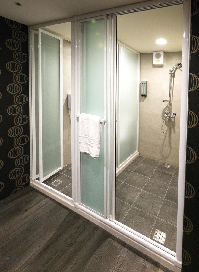 Quadruple Room (No Window),766093585:JPEG