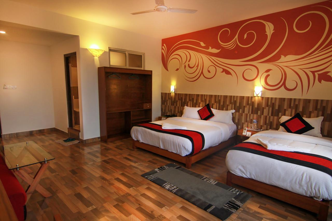 Super Deluxe Lake View Room
