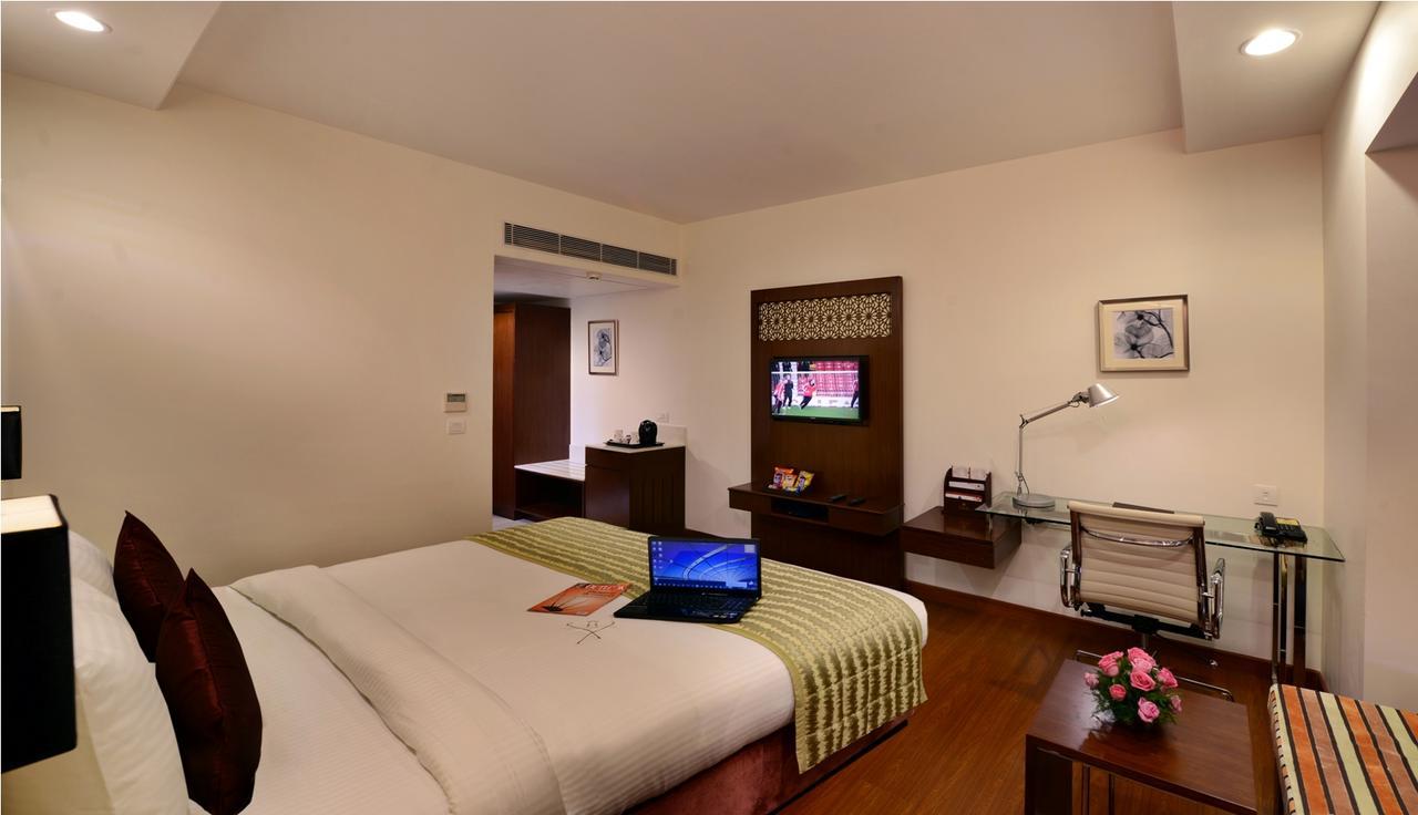 King Room Complimentary pick & drop Railway or Airport
