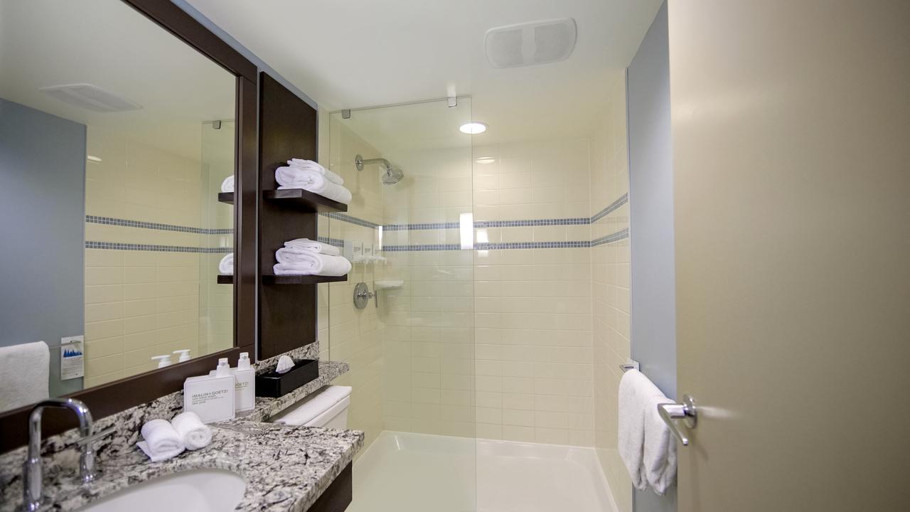 Quarto Superior com Cama King-size